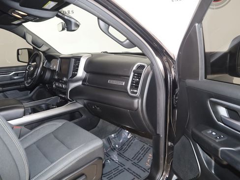 Used 2021 RAM 1500 Big Horn AWD/4WD image 39