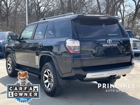 Used 2024 Toyota 4Runner TRD Off-Road Premium AWD/4WD image 11