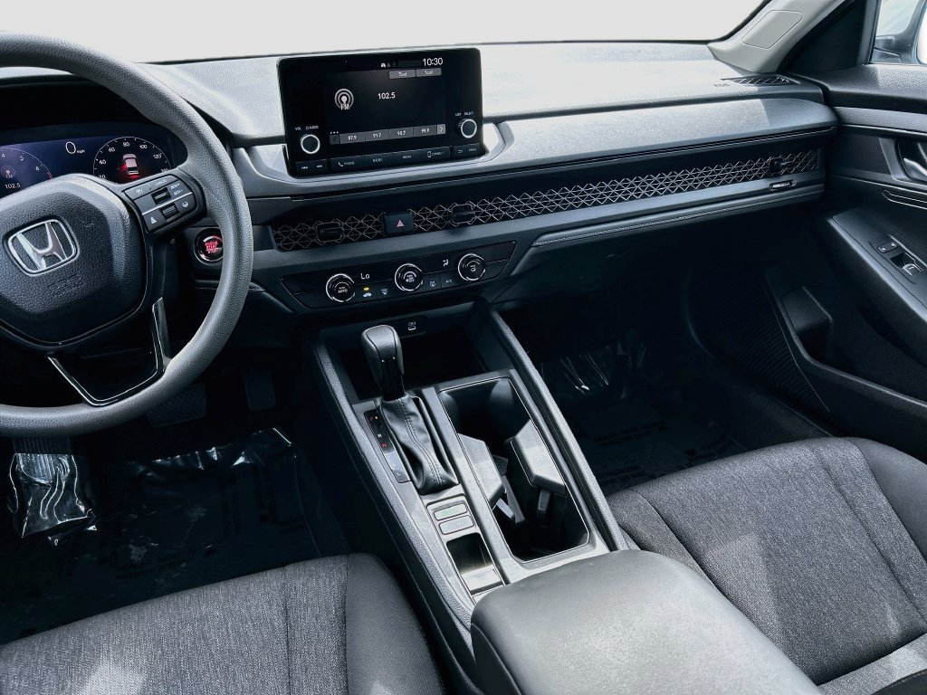Certified 2025 Honda Accord LX image 20