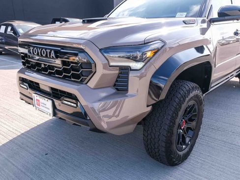 Certified 2025 Toyota Tacoma TRD Pro AWD/4WD image 11