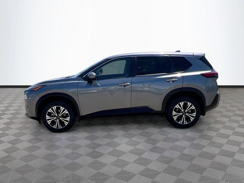 Used 2023 Nissan Rogue SV FWD image 4