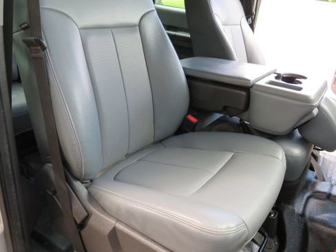 Used 2015 Ford F250 XL w/ Power Equipment Group AWD/4WD image 11