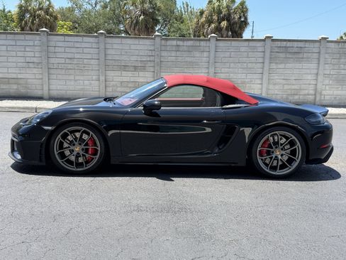 Certified 2022 Porsche 718 Boxster Spyder RWD image 2