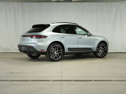New 2026 Porsche Macan image 7