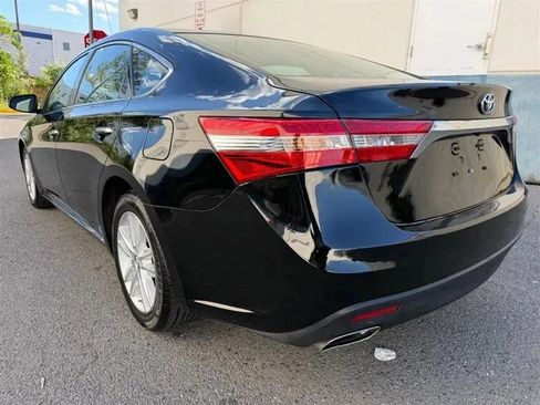 Used 2013 Toyota Avalon XLE Touring FWD image 10
