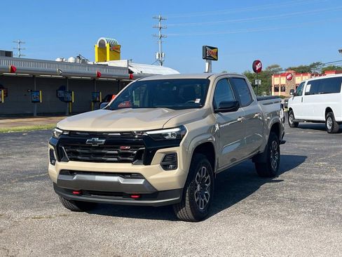 Certified 2024 Chevrolet Colorado Z71 w/ Advanced Trailering Package image 3