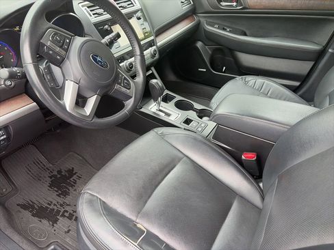 Used 2016 Subaru Outback 2.5i Limited AWD/4WD image 13