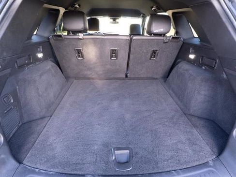 Used 2022 Cadillac XT5 Luxury image 31