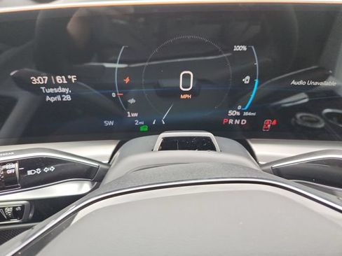 New 2026 Cadillac Lyriq Signature Sport AWD/4WD image 14