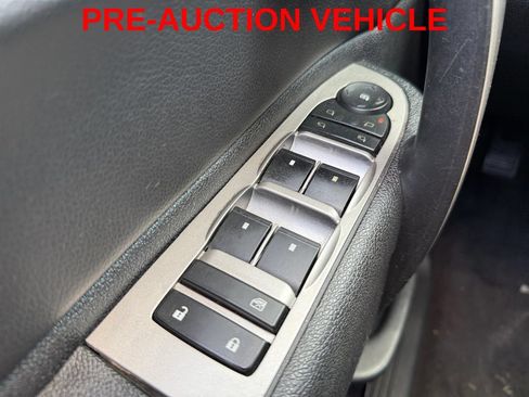 Used 2013 Chevrolet Silverado 1500 LT AWD/4WD image 26