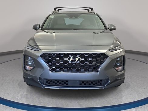 Used 2019 Hyundai Santa Fe Limited FWD image 2