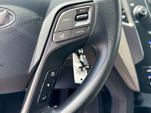 Used 2015 Hyundai Santa Fe Sport FWD image 33