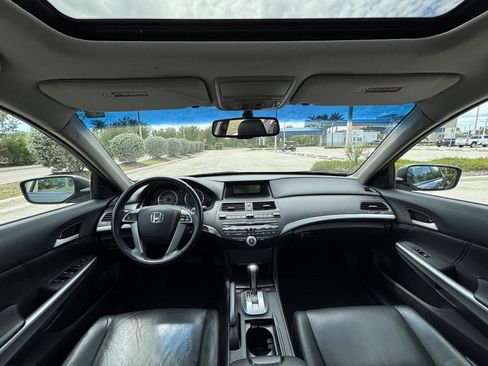 Used 2009 Honda Accord EX-L image 10