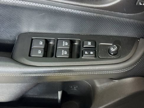 Used 2015 Subaru Legacy 3.6R Limited AWD/4WD image 19