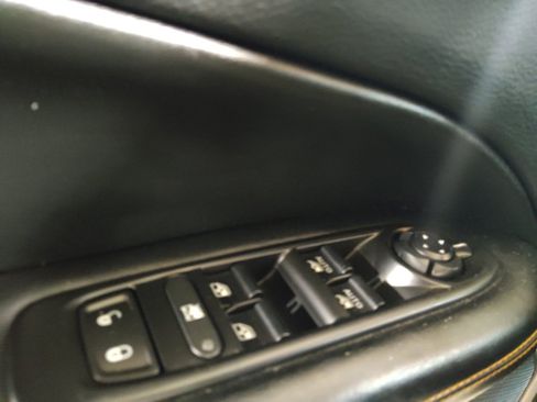 Used 2021 Jeep Compass Limited FWD image 27