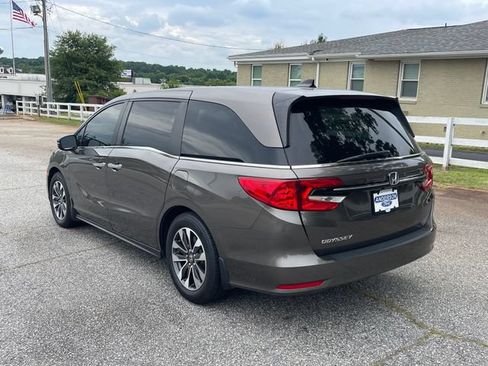 Used 2021 Honda Odyssey EX-L image 7
