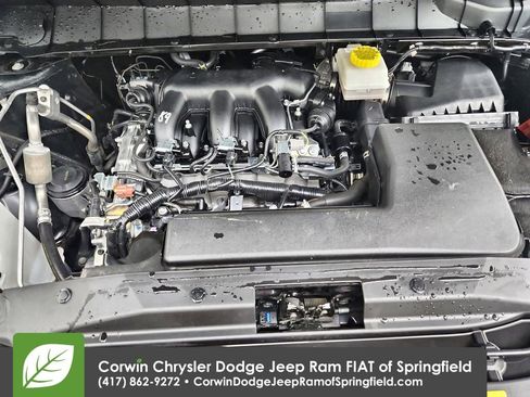 Used 2025 Nissan Pathfinder SL image 34