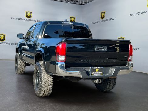 Used 2021 Toyota Tacoma SR5 image 5