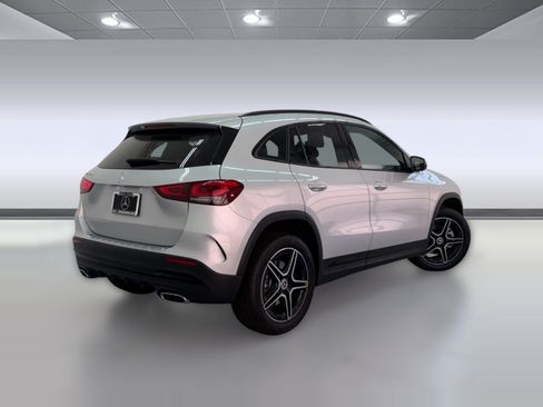 Used 2023 Mercedes-Benz GLA 250 image 8