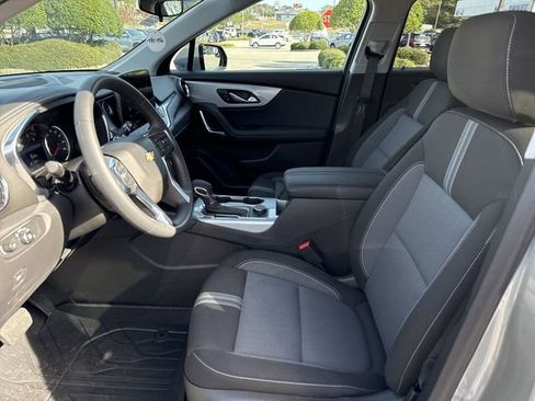 New 2025 Chevrolet Blazer LT w/ Driver Confidence Package image 10