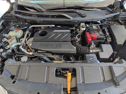 Used 2023 Nissan Rogue SV image 22