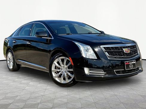 Used 2017 Cadillac XTS Luxury FWD image 4