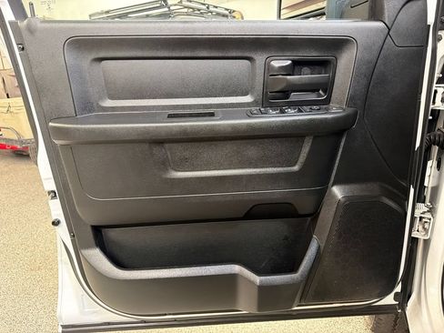 Used 2023 RAM 2500 Tradesman AWD/4WD image 31
