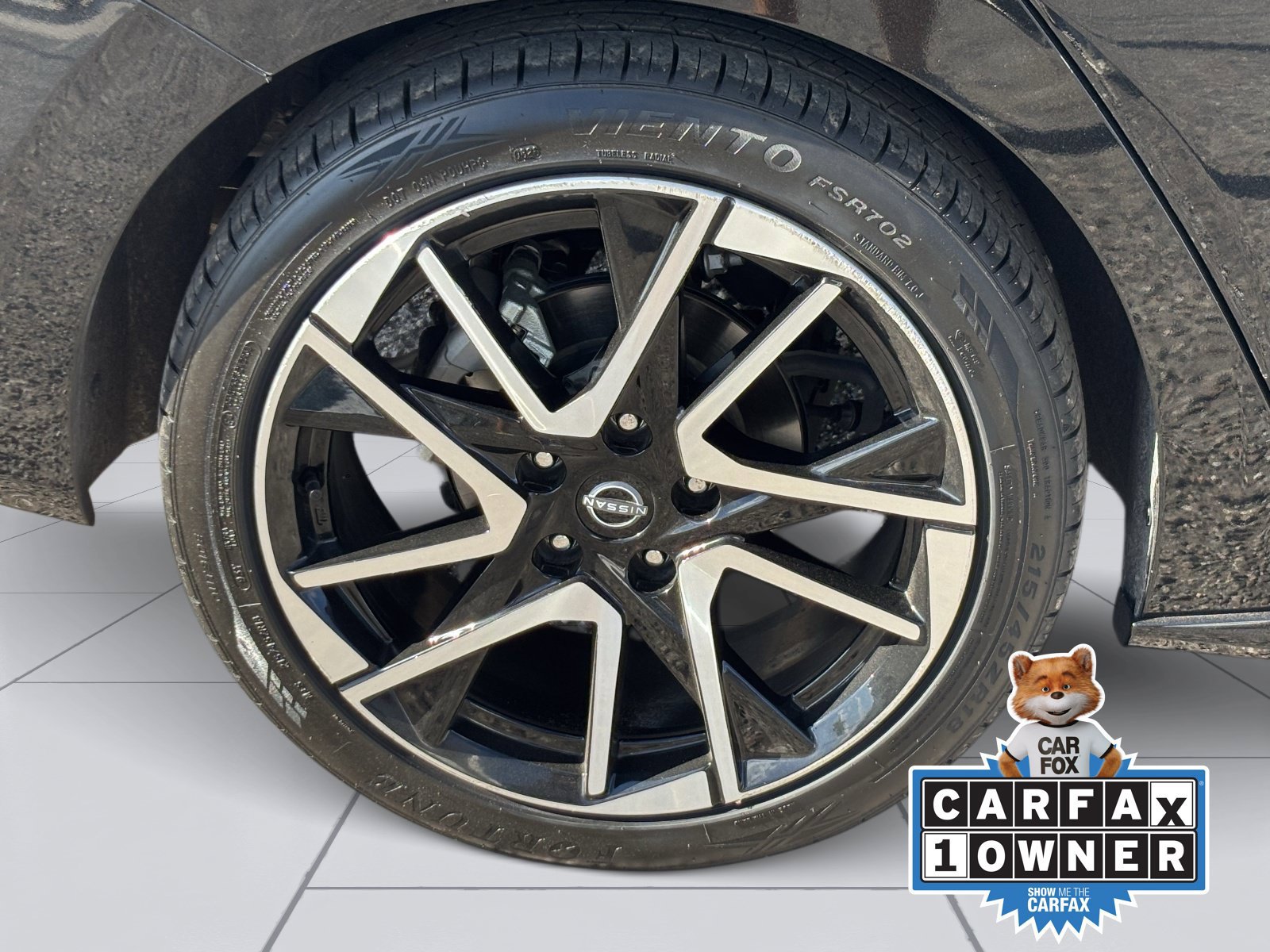 Used 2025 Nissan Sentra SR FWD image 10