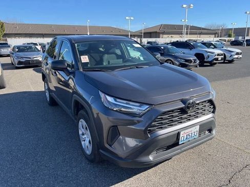 Used 2024 Toyota RAV4 LE image 3