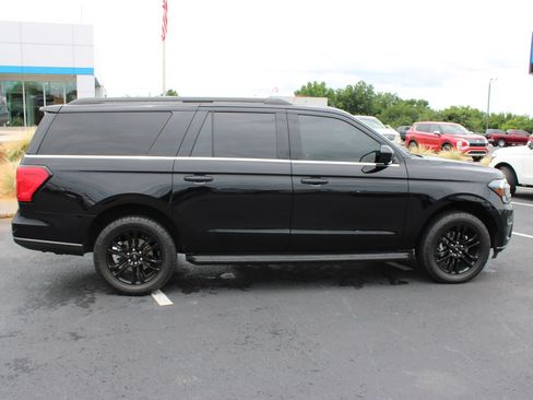 Used 2024 Ford Expedition Max XLT RWD image 10