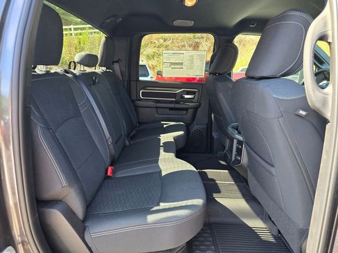 New 2026 RAM 3500 Big Horn AWD/4WD image 22