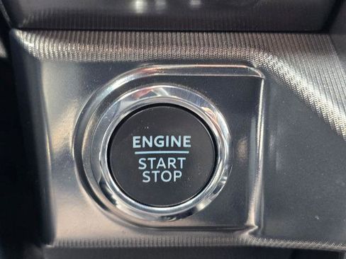 Certified 2025 Ford F150 Lariat AWD/4WD image 24