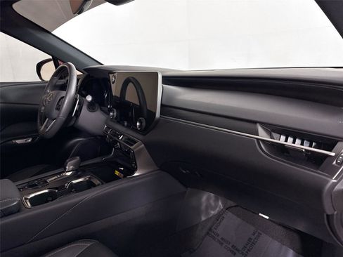 Used 2023 Lexus RX 350 Premium image 45