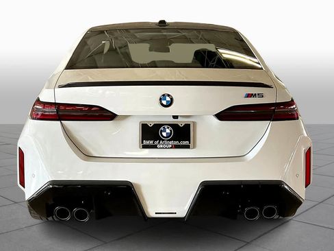 New 2026 BMW M5 w/ Carbon Package image 4