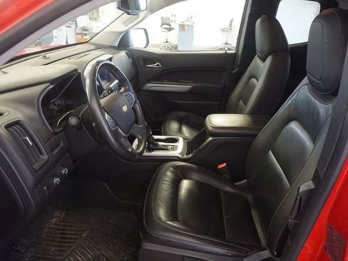 Used 2017 Chevrolet Colorado LT AWD/4WD image 15