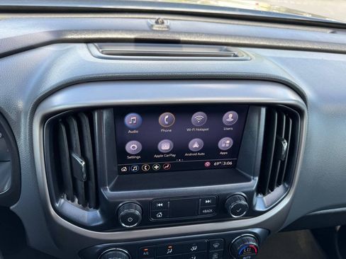 Used 2020 Chevrolet Colorado Z71 AWD/4WD image 21
