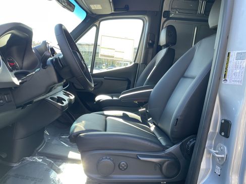 New 2026 Mercedes-Benz Sprinter 2500 image 24