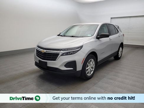 Used 2022 Chevrolet Equinox LS FWD image 1