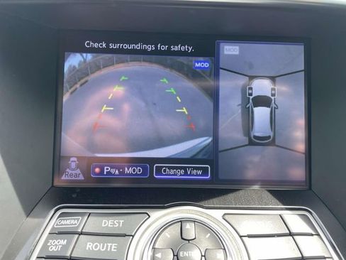 Used 2016 INFINITI QX70 AWD w/ Premium Package image 21