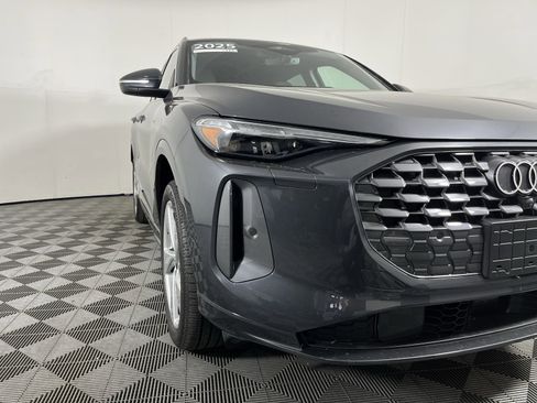 Used 2025 Audi Q5 Premium Plus w/ Premium Plus image 3