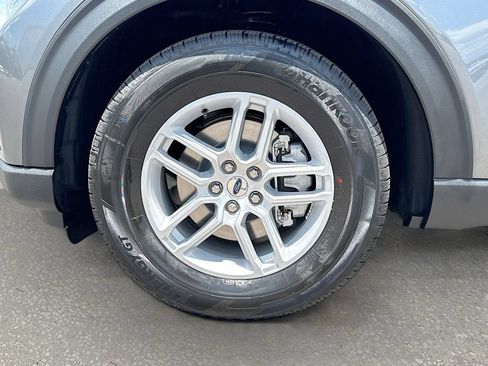 New 2026 Ford Explorer Active w/ Active Comfort Package RWD image 34