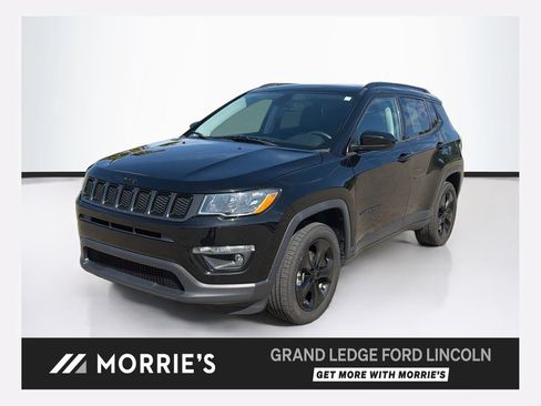 Used 2020 Jeep Compass Latitude AWD/4WD image 1