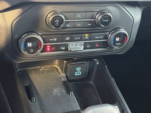 Used 2025 Ford Bronco Big Bend image 18