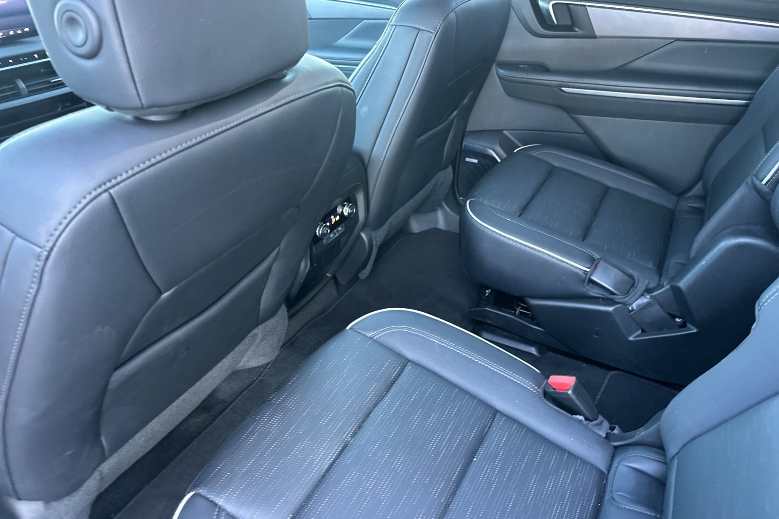 Used 2026 Buick Enclave Sport Touring FWD image 14