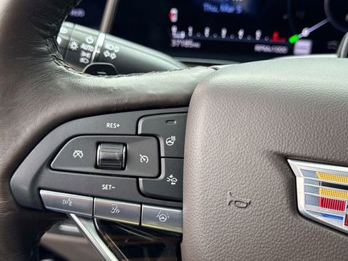 Certified 2024 Cadillac Escalade ESV Premium Luxury w/ Performance Package image 29