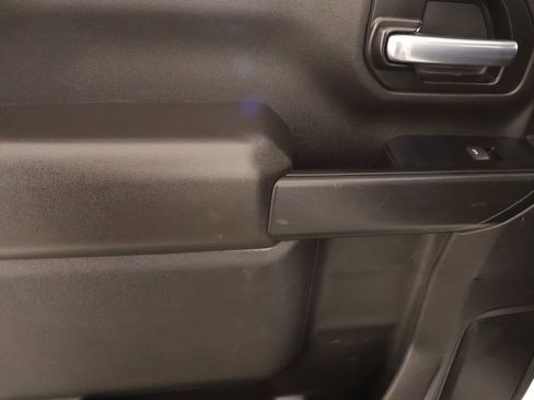 Used 2023 Chevrolet Silverado 2500 LT w/ Convenience Package image 15