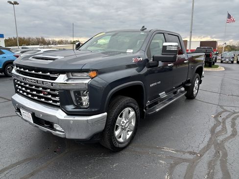 Used 2020 Chevrolet Silverado 2500 LTZ w/ LTZ Plus Package image 7