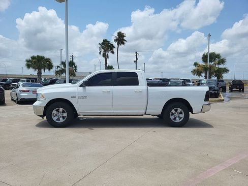 Used 2019 RAM 1500 Classic SLT RWD image 11