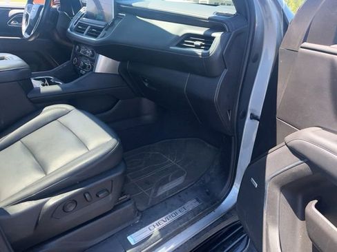 Used 2023 Chevrolet Tahoe LT w/ LT Signature Plus Package AWD/4WD image 10