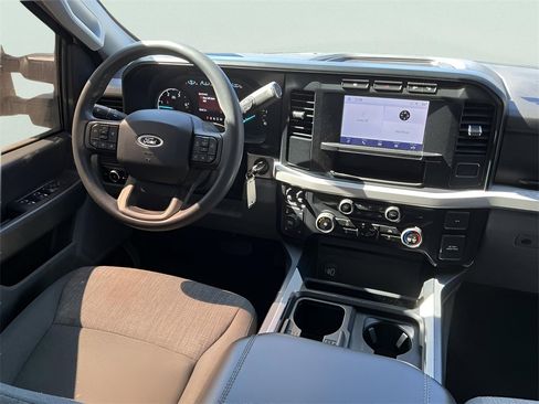 Certified 2024 Ford F250 XLT w/ FX4 Off-Road Package image 23
